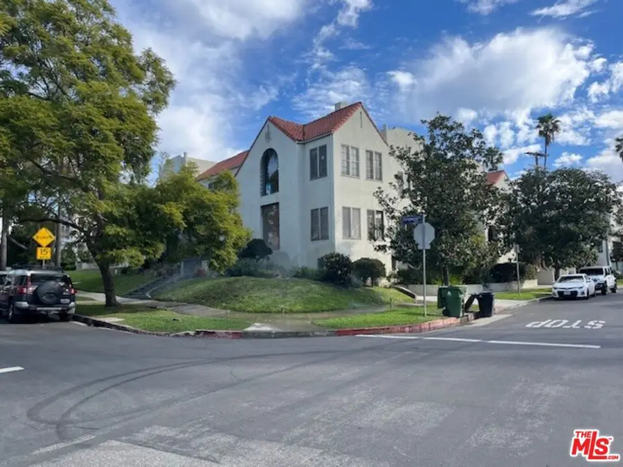 1040 S Longwood Avenue, Los Angeles, CA 90019 - Image #2