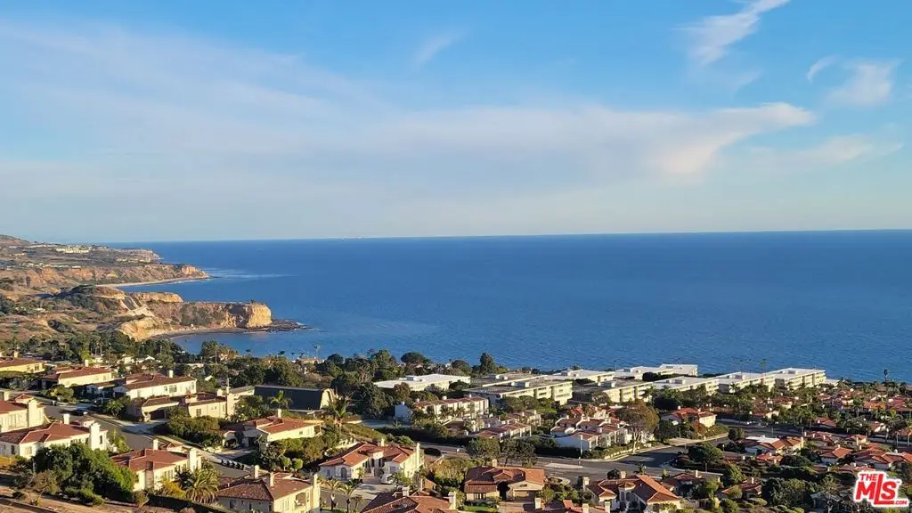 32724 Coastsite Drive #105, Rancho Palos Verdes, CA 90275 - Image #1