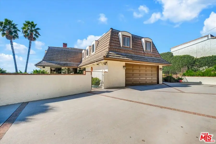 441 Audraine Drive, Glendale, CA 91202 - Image #3