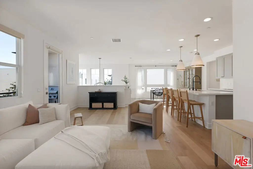 2923 Exposition Place #1, Los Angeles, CA 90018 - #1