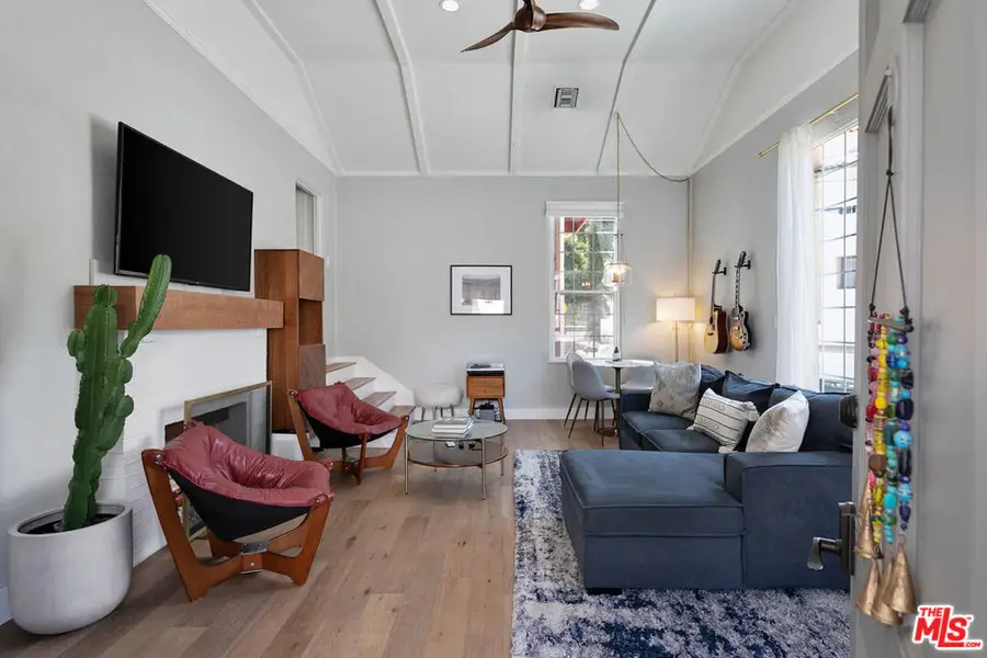 2059 Laurel Canyon Boulevard, Los Angeles, CA 90046 - Image #3