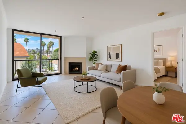 7320 Hawthorn Avenue #207, Los Angeles, CA 90046