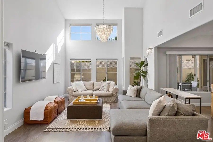 23218 Runnymede Street, West Hills, CA 91307 - #2