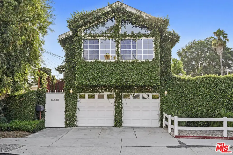 11538 La Maida Street, North Hollywood, CA 91601 - #3