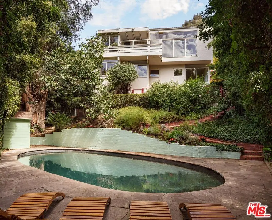 2764 Outpost Drive, Los Angeles, CA 90068 - Image #2