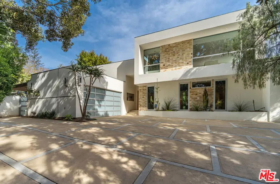 2410 N Vermont Avenue, Los Angeles, CA 90027 - Image #2