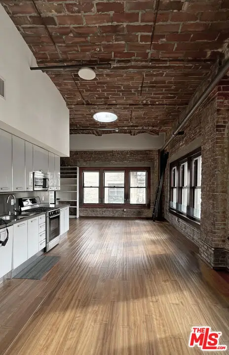 460 S Spring Street #1211, Los Angeles, CA 90013