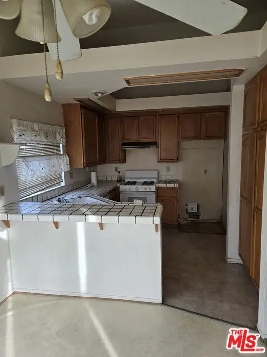 45039 Rachel Avenue, Lancaster, CA 93535 - #3