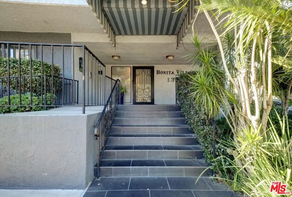 1355 N Sierra Bonita Avenue #411, West Hollywood, CA 90046 - Image #1