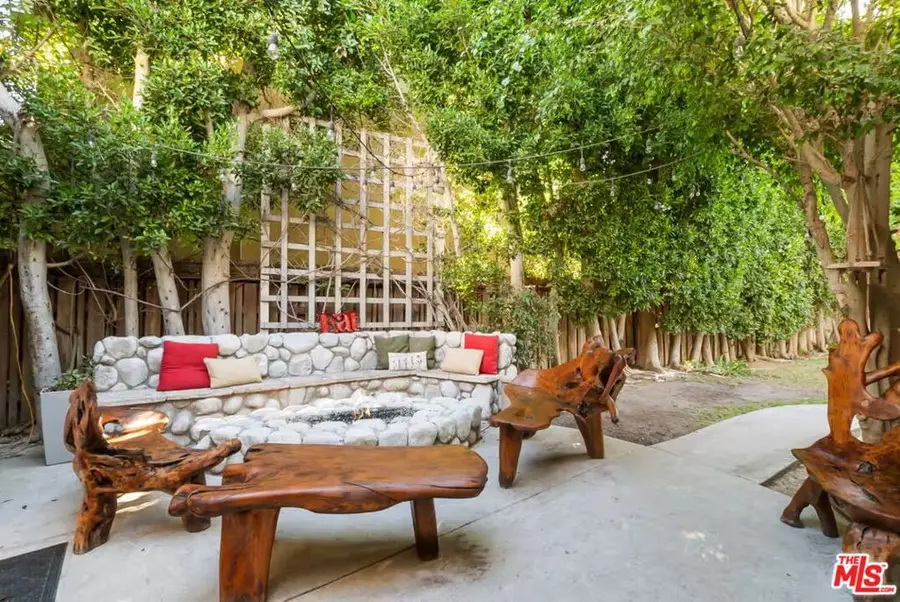 2398 Almeria Court, La Jolla, CA 92037 - Image #3