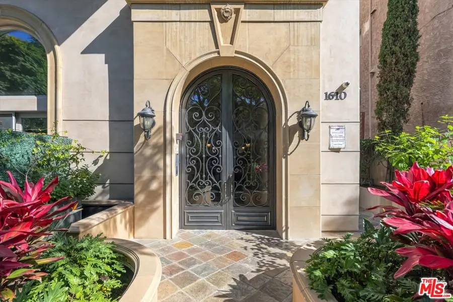 1610 Camden Avenue #401, Los Angeles, CA 90025 - #2