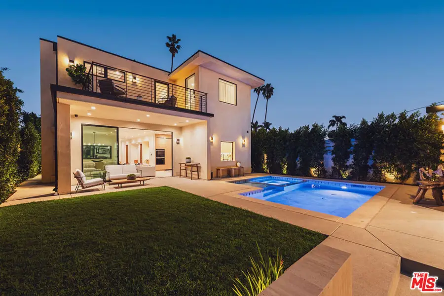 2115 Walnut Avenue, Venice, CA 90291 - Image #2