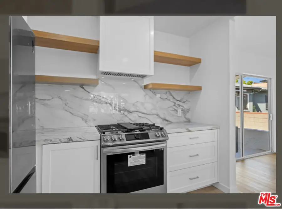 2218 24thh, Santa Monica, CA 90405 - Image #3