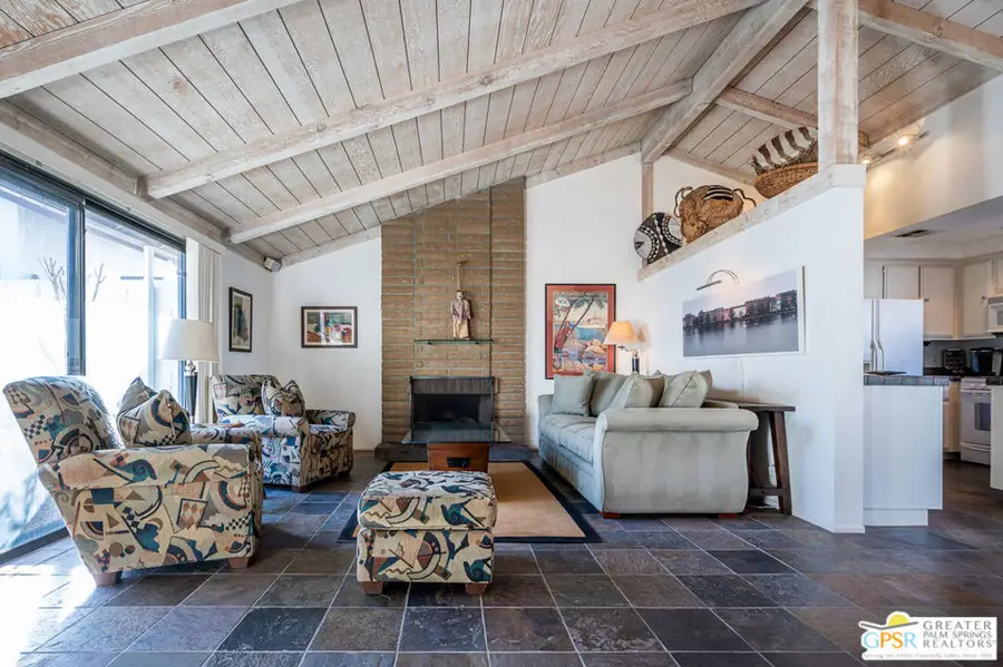 2240 E Miramonte Circle #C, Palm Springs, CA 92264 - #2