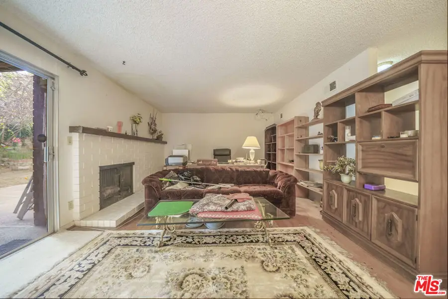 4140 Picasso Avenue, Woodland Hills, CA 91364 - Image #3