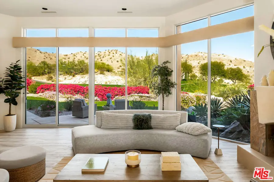 136 Netas Drive, Palm Desert, CA 92260 - #3