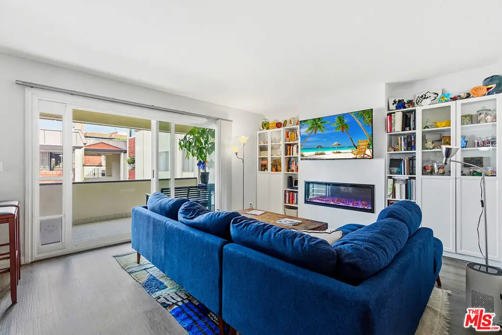 5674 Windsor Way #210, Culver City, CA 90230 - #1