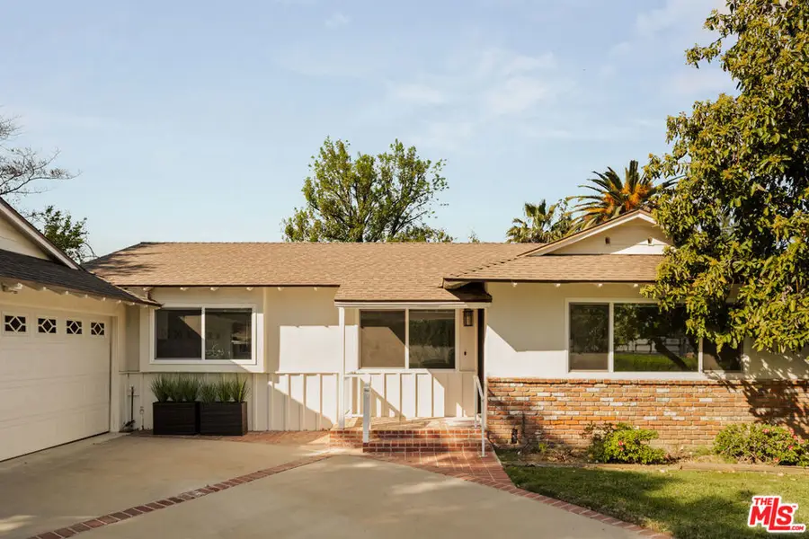 23153 Gonzales Drive, Woodland Hills, CA 91367 - Image #2