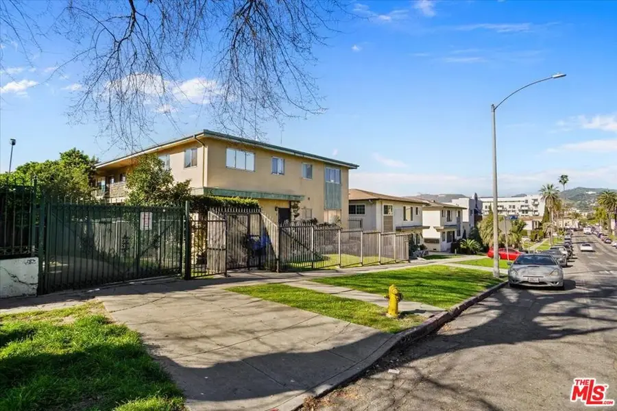 543 N Ardmore Avenue, Los Angeles, CA 90004 - #2