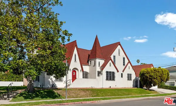 3680 Colonial Avenue, Los Angeles, CA 90066