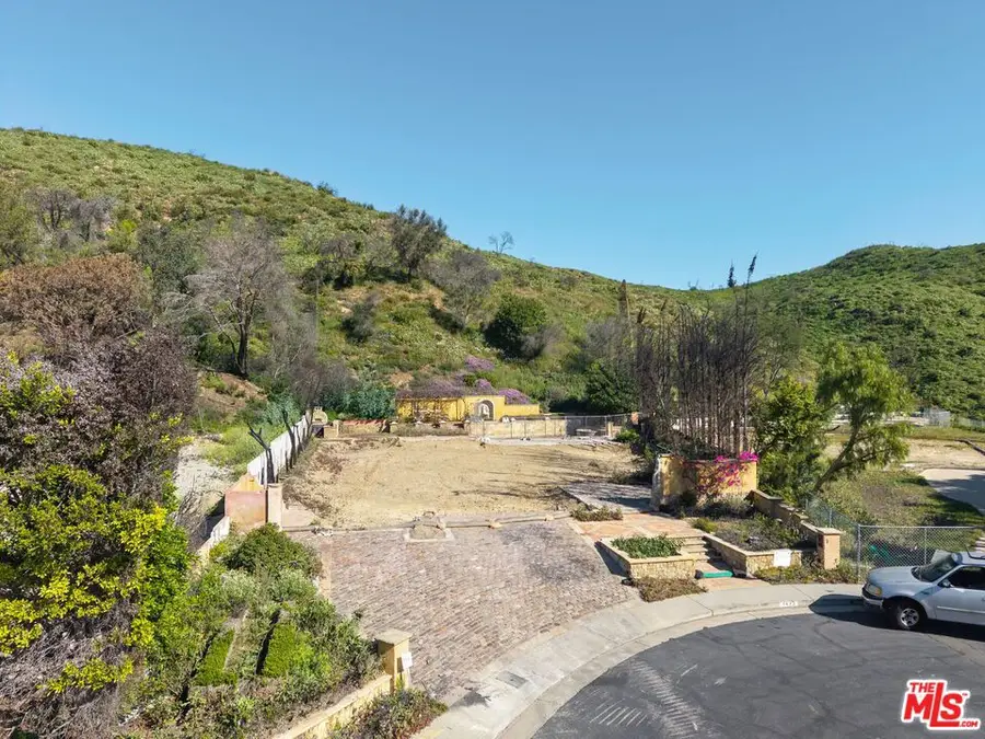 1433 Via Anita, Pacific Palisades, CA 90272 - #2