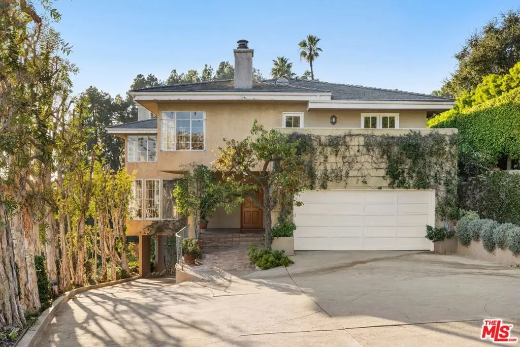 1114 Schuyler Road, Beverly Hills, CA 90210 - Image #1