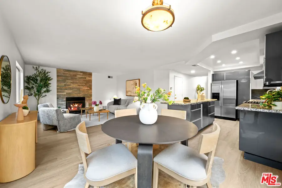 11453 Fox Hollow Lane, Pacoima, CA 91331 - Image #2