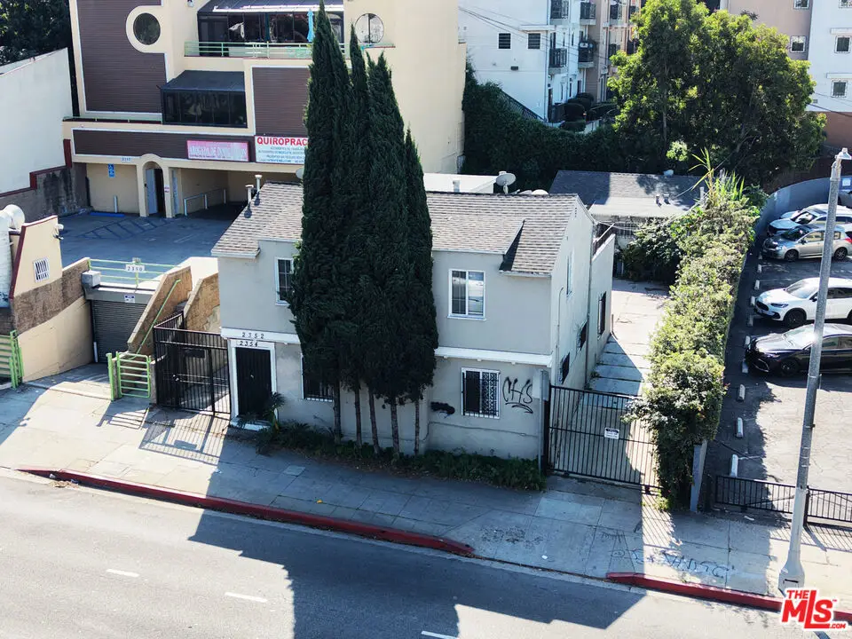 2352 W 3rd Street, Los Angeles, CA 90057 - #1