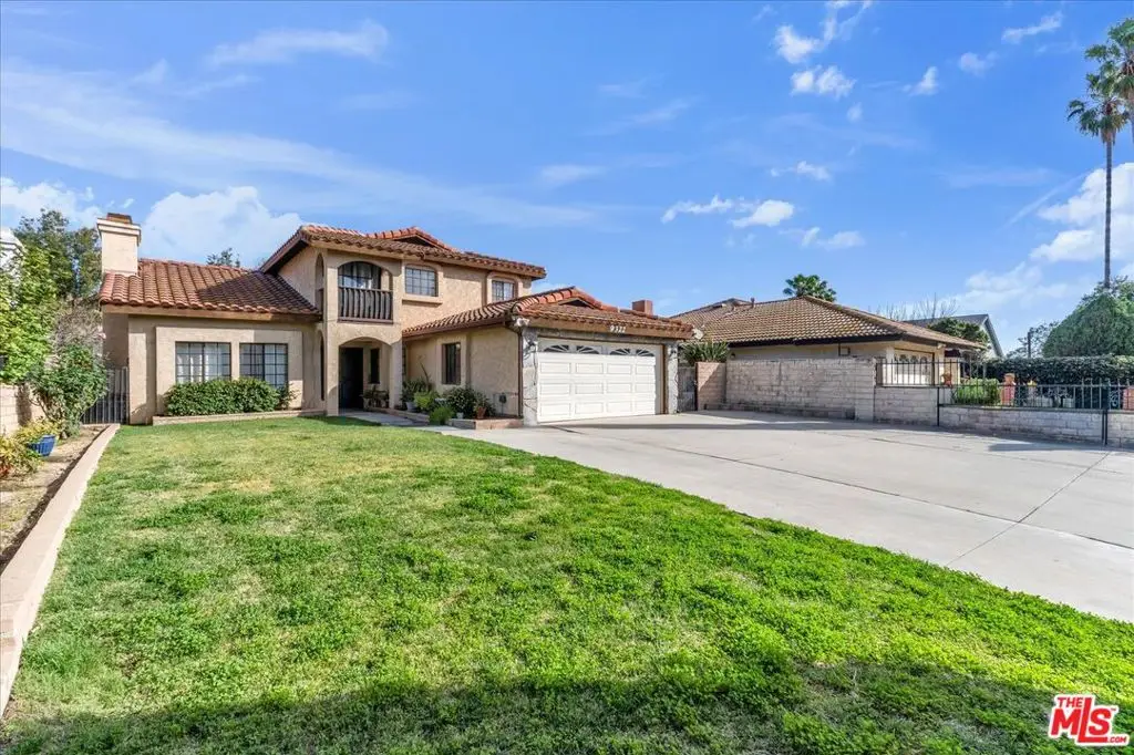 9322 Columbus Avenue, North Hills, CA 91343 - #1