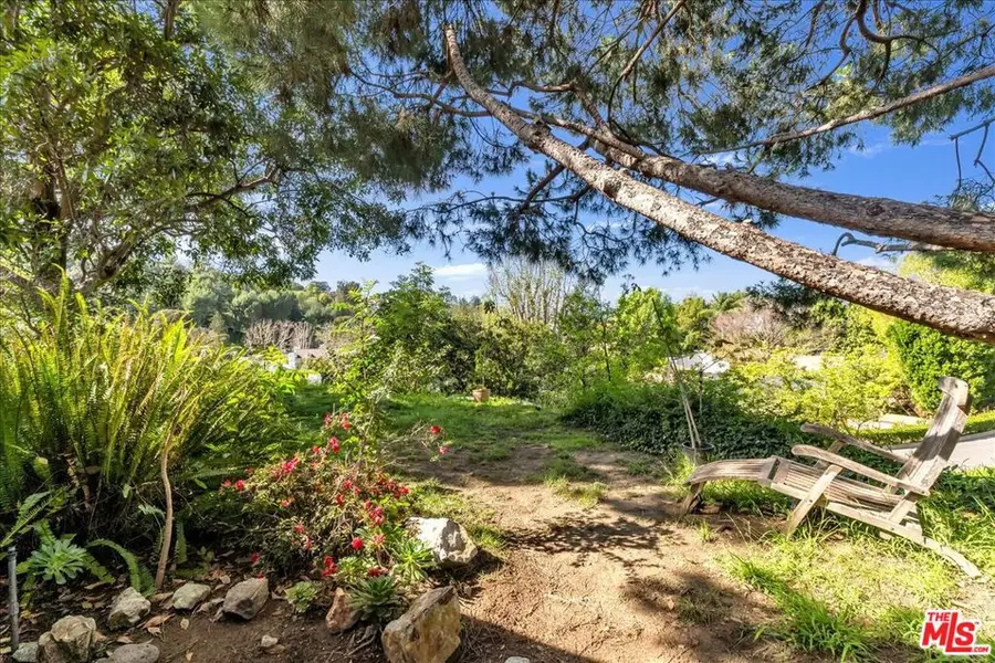 13084 Blairwood Drive, Studio City, CA 91604 - #3