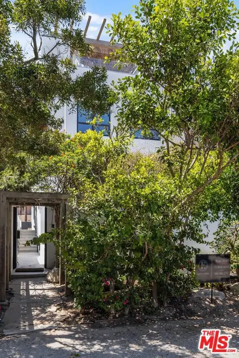 15 Reef Street, Marina Del Rey, CA 90292 - Image #2