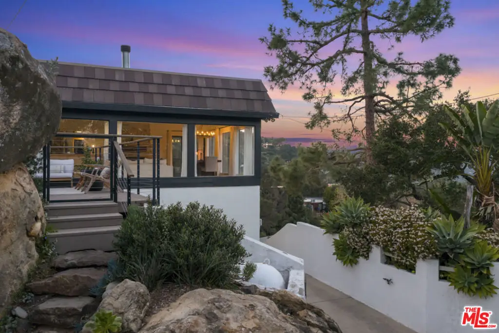 19901 Grand View Drive, Topanga, CA 90290 - #1