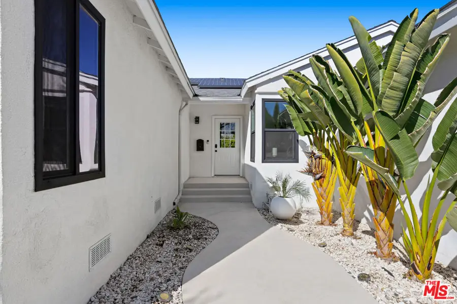 19833 Bassett Street, Winnetka, CA 91306 - #2