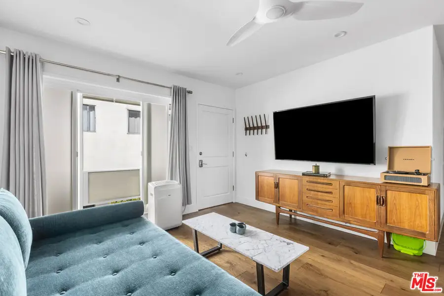 1929 Tamarind Avenue #8, Los Angeles, CA 90068 - #2