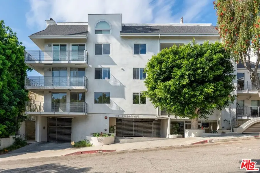 1129 Larrabee Street #6, West Hollywood, CA 90069 - #2