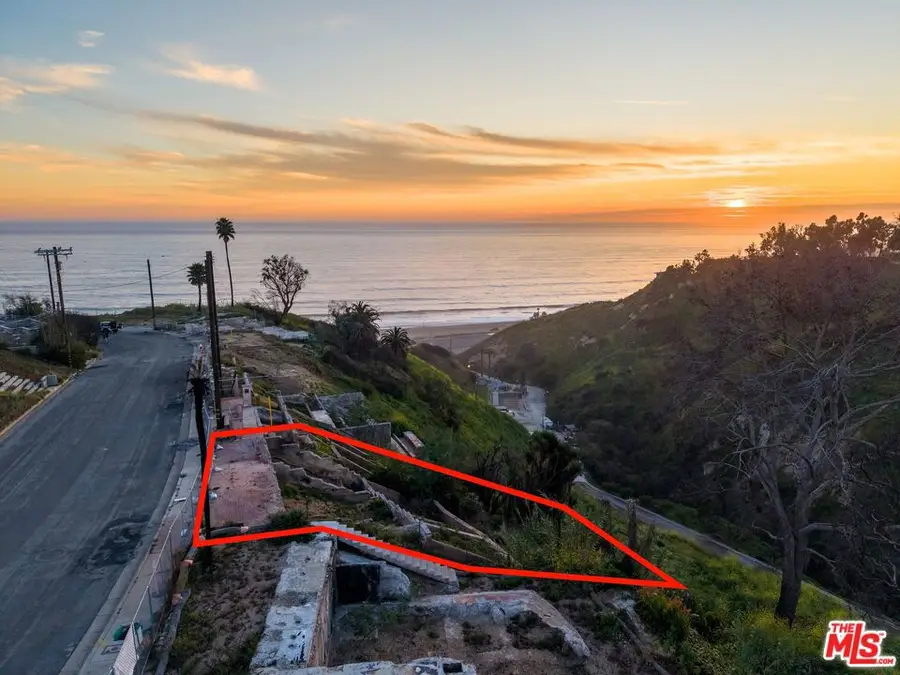 429 Puerto Del Mar, Pacific Palisades, CA 90272 - Image #2