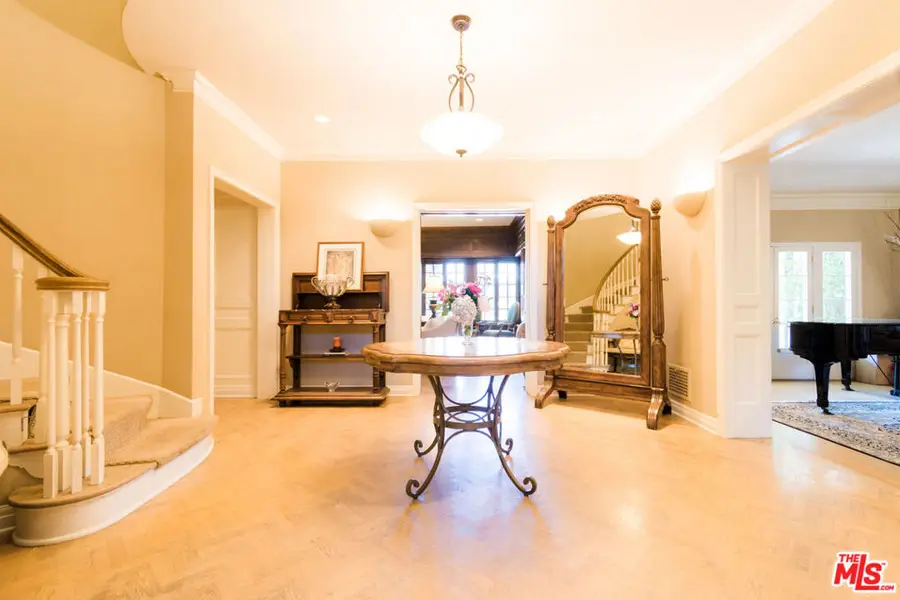 1717 Chevy Chase Drive, Beverly Hills, CA 90210 - #2