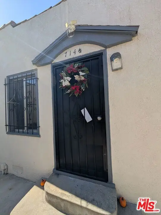 710 W 76th Street, Los Angeles, CA 90044 - #3