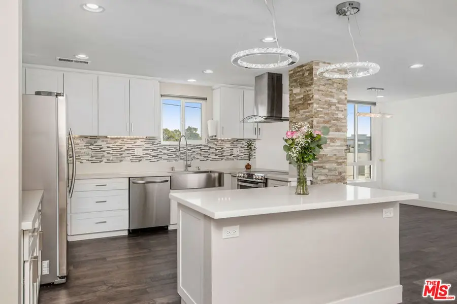 150 N Almont Drive #203, Beverly Hills, CA 90211 - #2