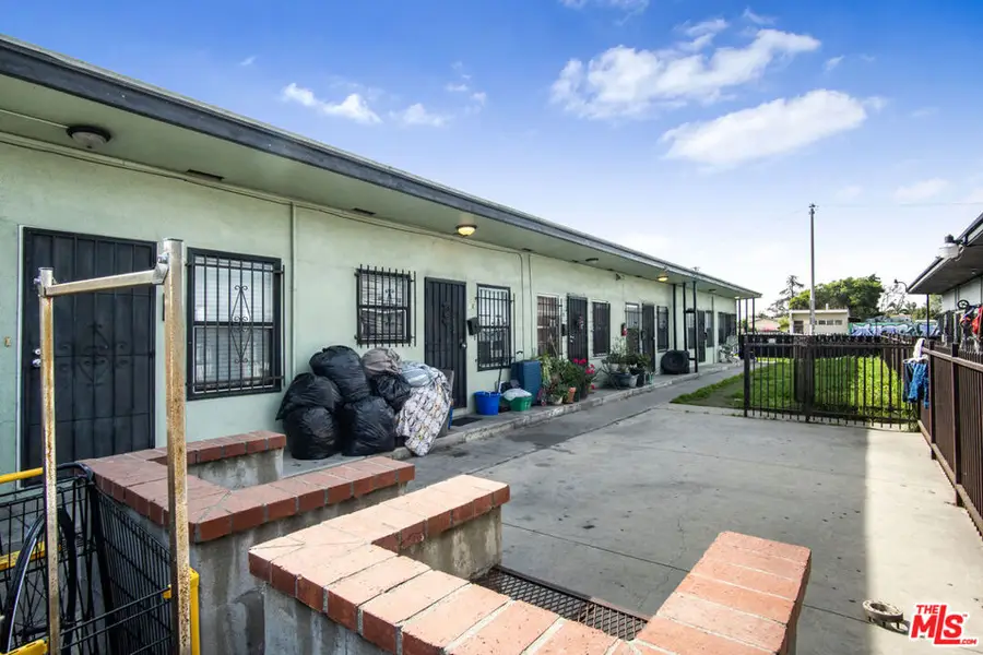 15412 S Atlantic Avenue, Compton, CA 90221 - Image #2