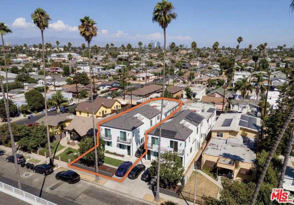 3608 10th Avenue, Los Angeles, CA 90018 - #1