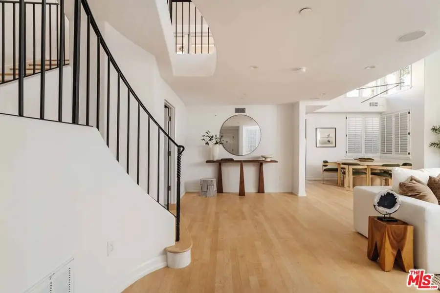 812 Euclid Street #A, Santa Monica, CA 90403 - #3