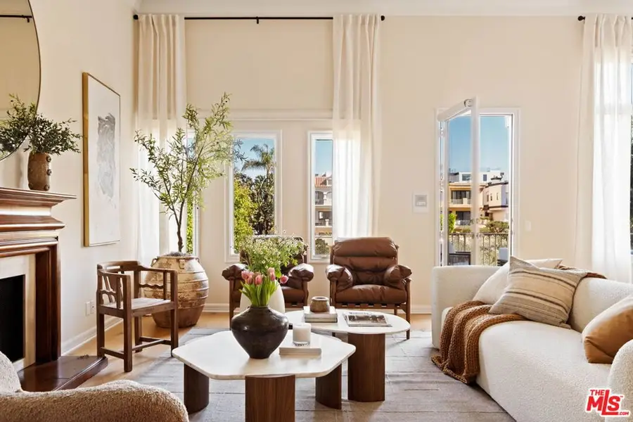 5302 Pacific Avenue, Marina Del Rey, CA 90292 - #2