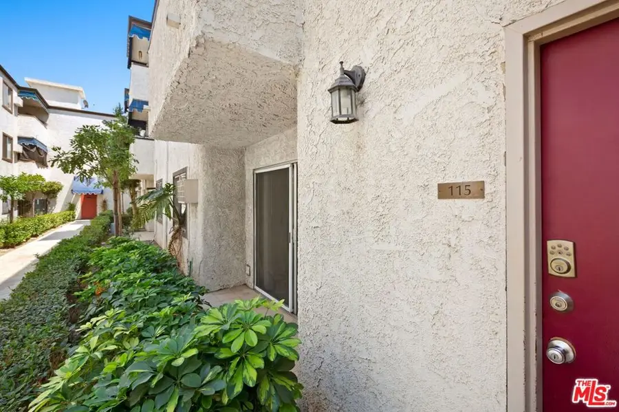 18530 Hatteras Street #115, Tarzana, CA 91356 - Image #2