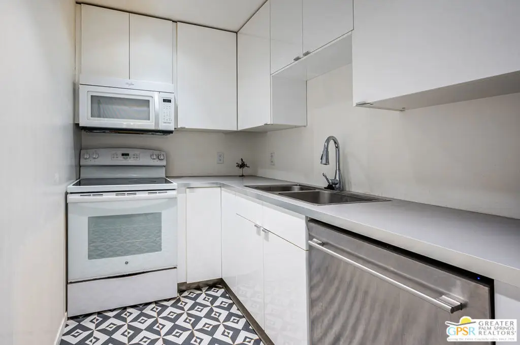 550 N Villa Court #205, Palm Springs, CA 92262 - Image #1