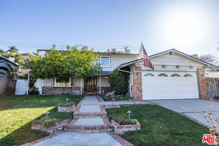 23806 Daisetta Drive, Newhall, CA 91321 - #2