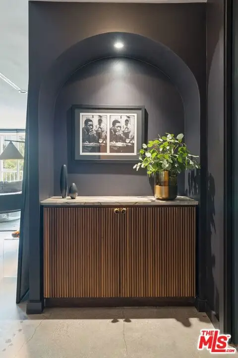 1400 N Sweetzer Avenue #301, West Hollywood, CA 90069 - Image #2