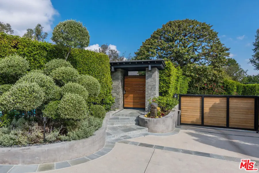 3035 Lake Glen Drive, Beverly Hills, CA 90210 - #3