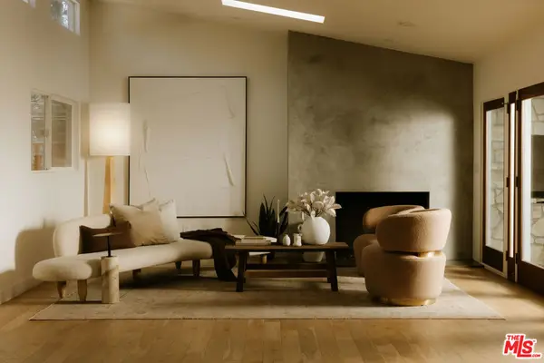 3019 Surry Street, Los Angeles, CA 90027