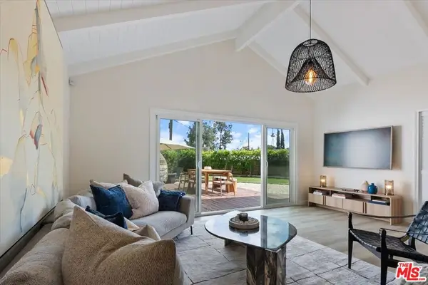 12610 Keswick Street, North Hollywood, CA 91605